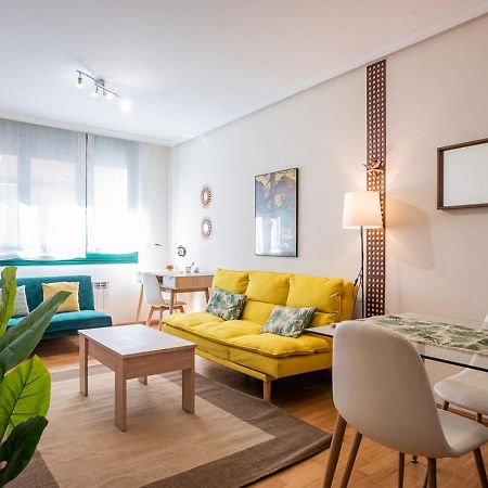 Apartamento céntrico con parking y Wifi Onís Esterno foto