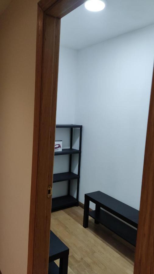 Apartamento céntrico con parking y Wifi Onís Esterno foto