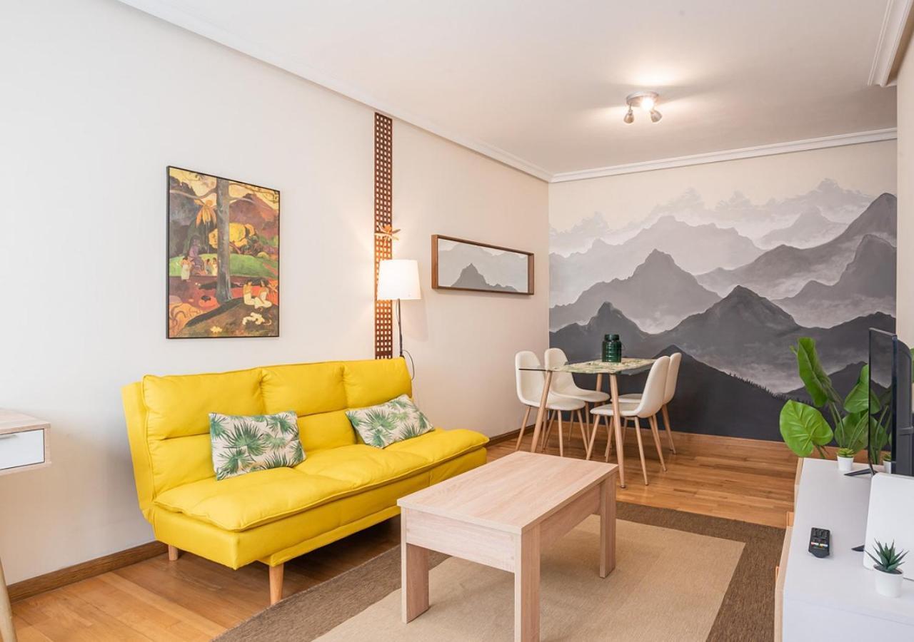 Apartamento céntrico con parking y Wifi Onís Esterno foto