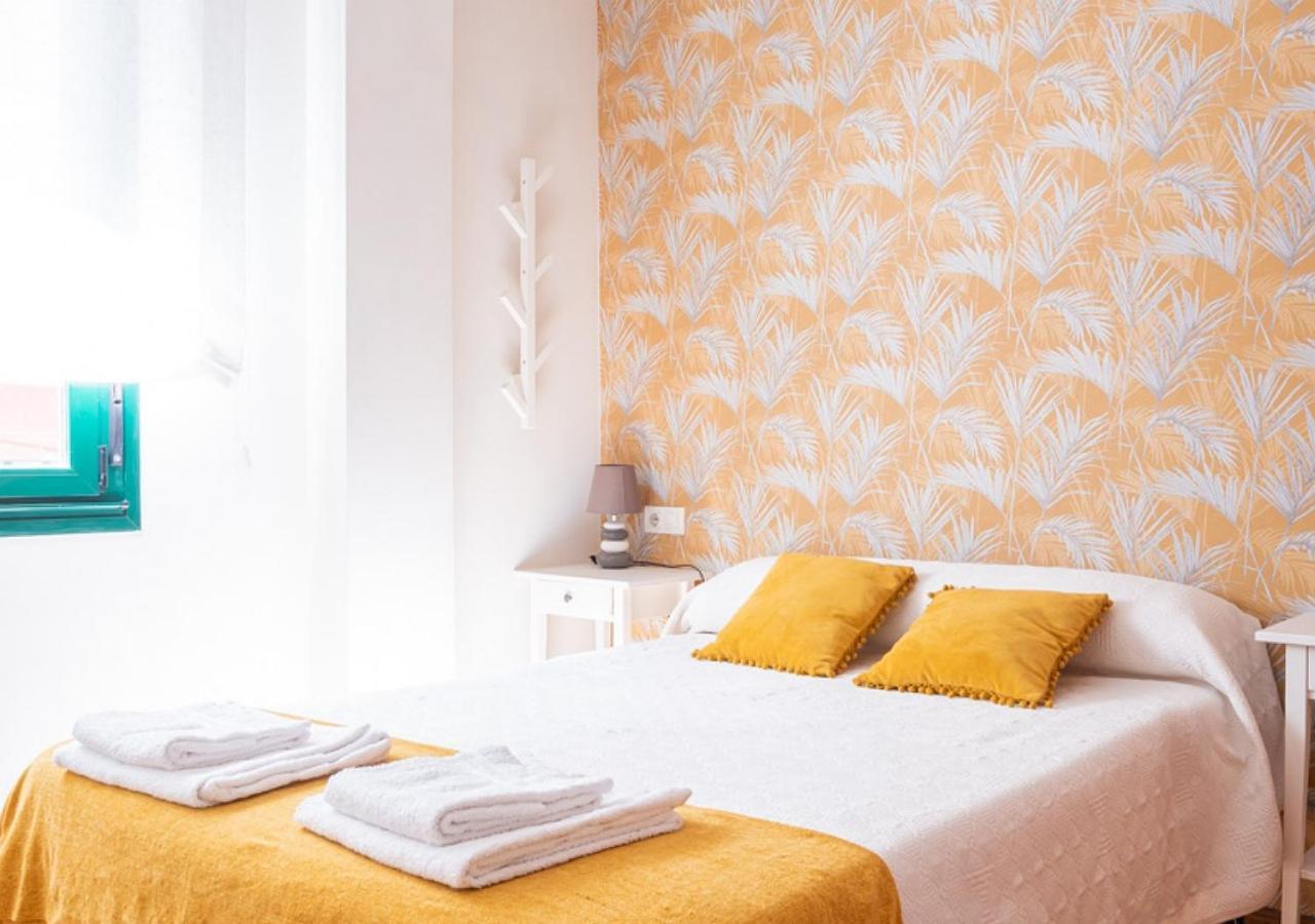Apartamento céntrico con parking y Wifi Onís Esterno foto