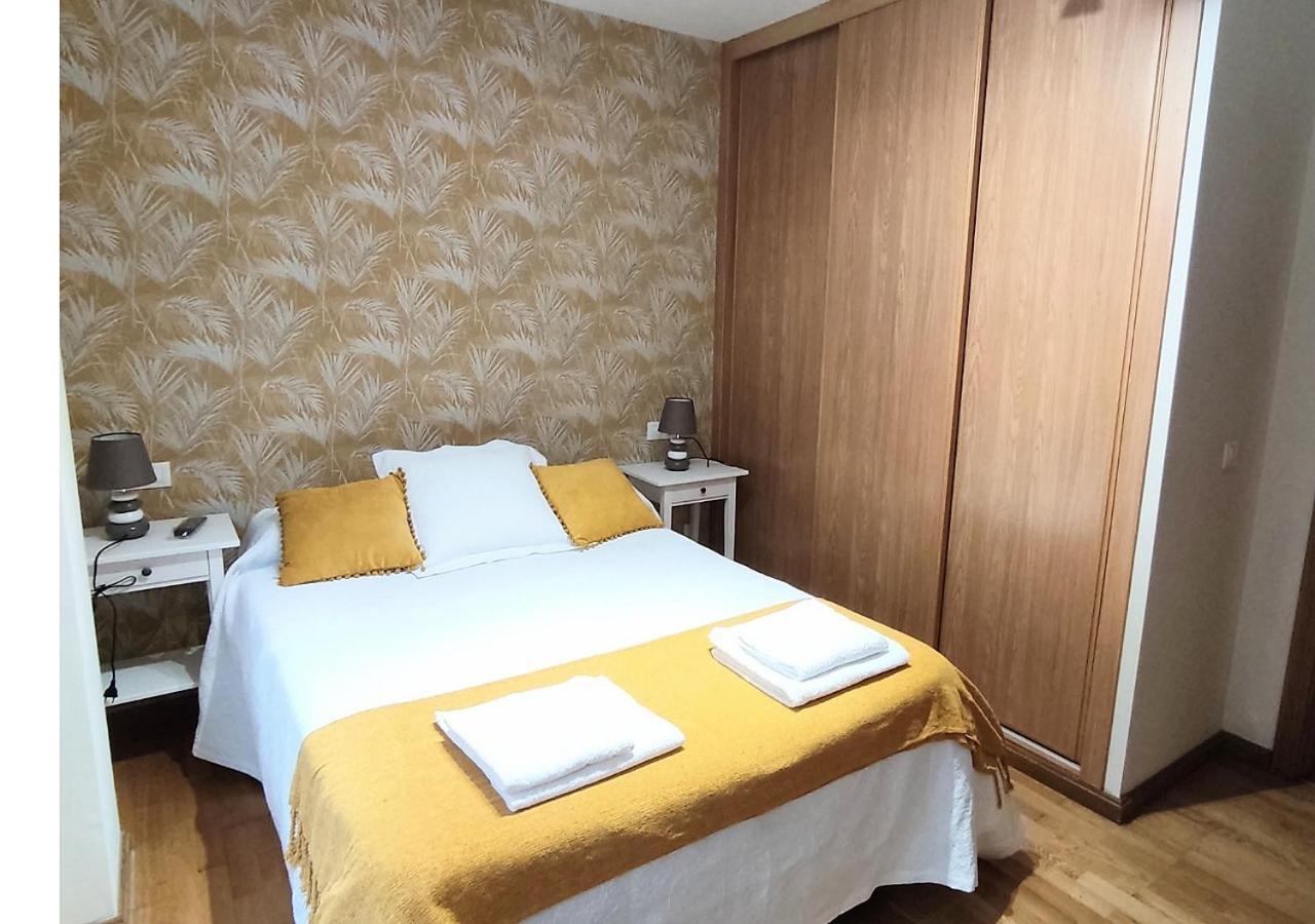 Apartamento céntrico con parking y Wifi Onís Esterno foto