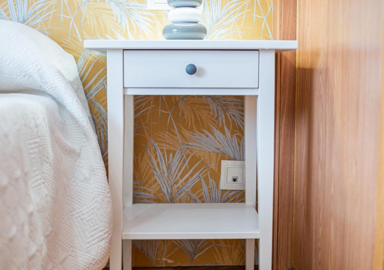 Apartamento céntrico con parking y Wifi Onís Esterno foto